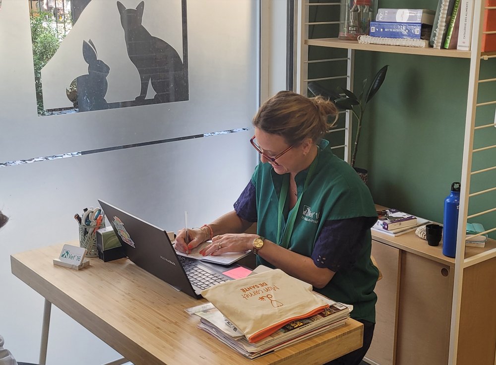 Dr Beaubat D'espois en consultation